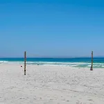 Chic Pcb Getaway With Private Yard - Walk To Beach!