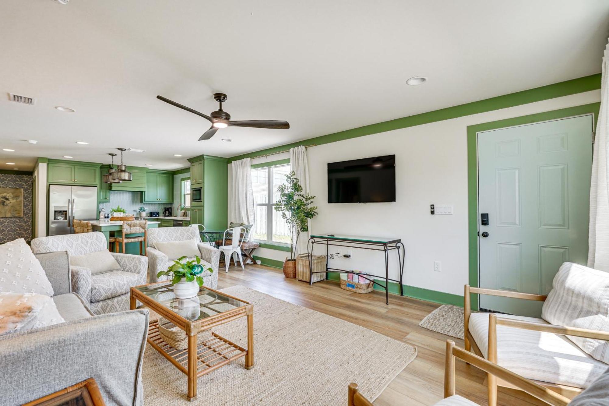 Holiday home Chic Pcb Getaway With Private Yard - Walk To Beach! Panama City Beach