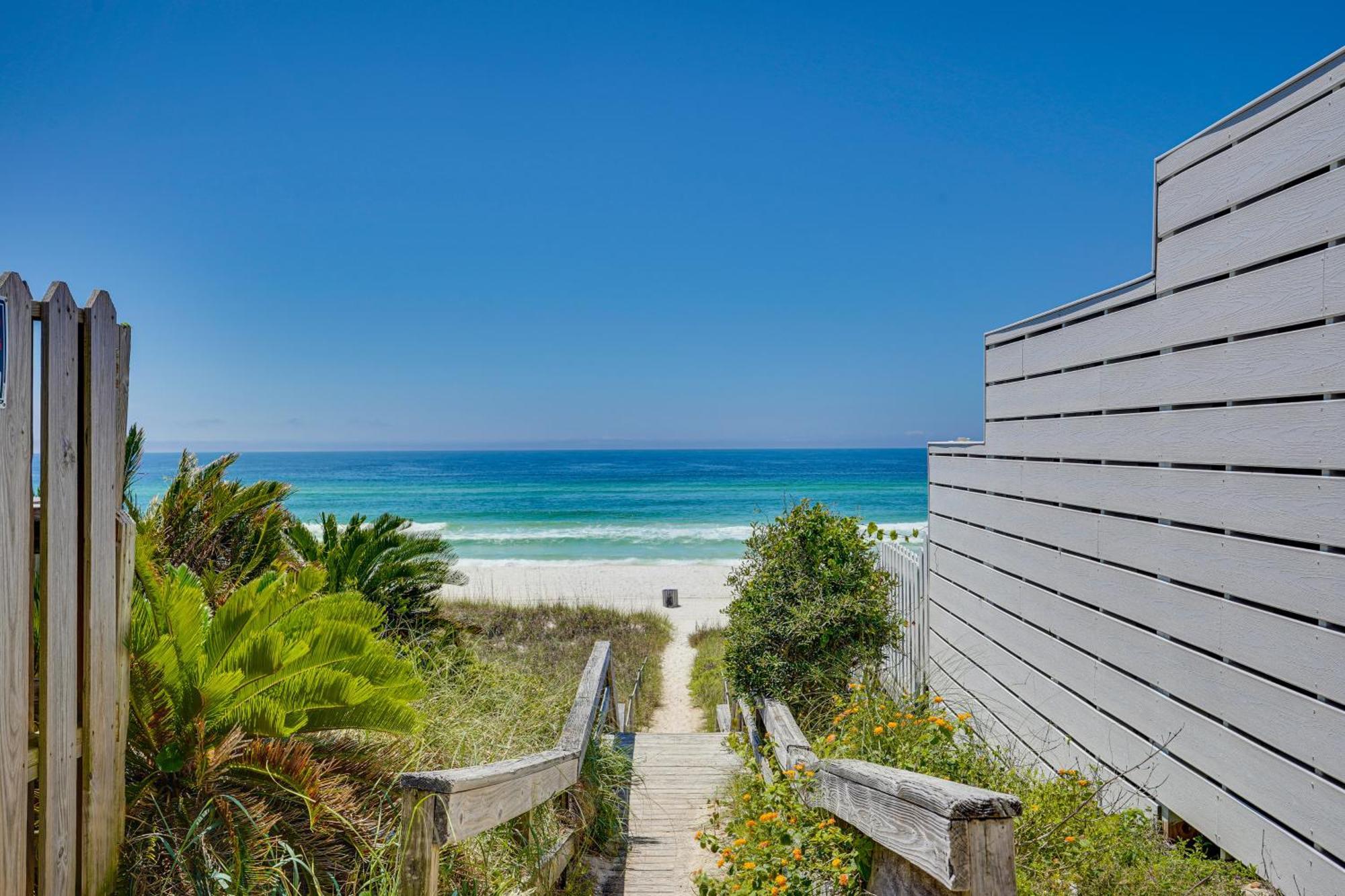 Holiday home Chic Pcb Getaway With Private Yard - Walk To Beach! *
